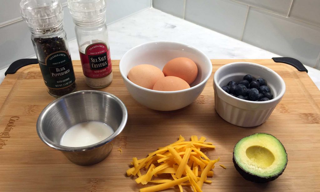 Ingredients for keto 3-egg omelet
